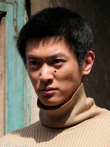 艰难爱情演员表,演员阵容揭秘，谁将演绎这段纠葛情感之旅？